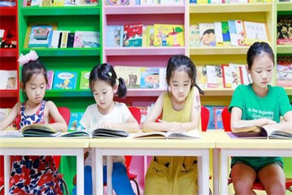 融聚邻里社区教育 技术推广服务的创新路径